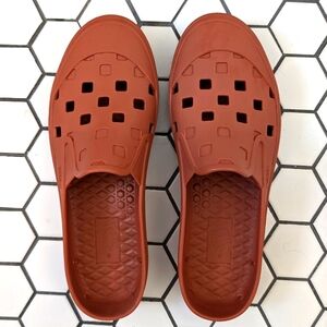 Vans MTE Slip-On TRK Shoes Burnt Ochre Size 9.5